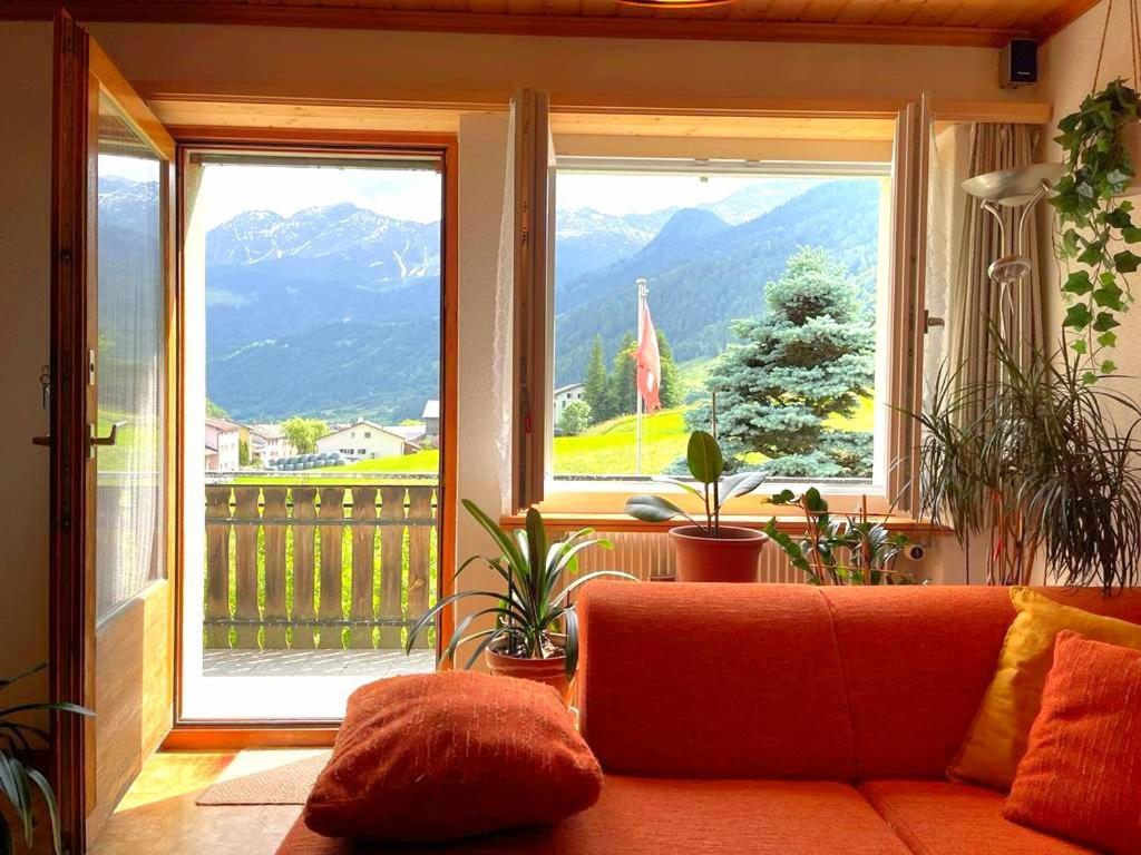 Window On The Green Poschiavo Exterior foto